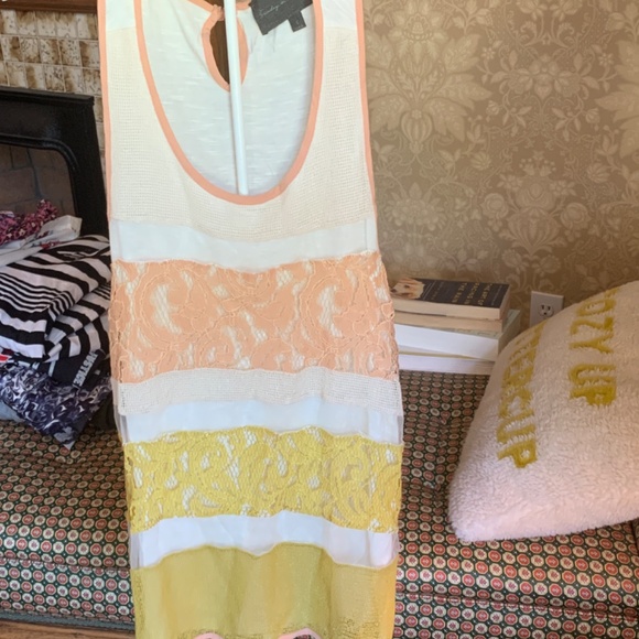 Anthropologie Sunday in Brooklyn lace overlay top. Worn‎ twice - Picture 2 of 6